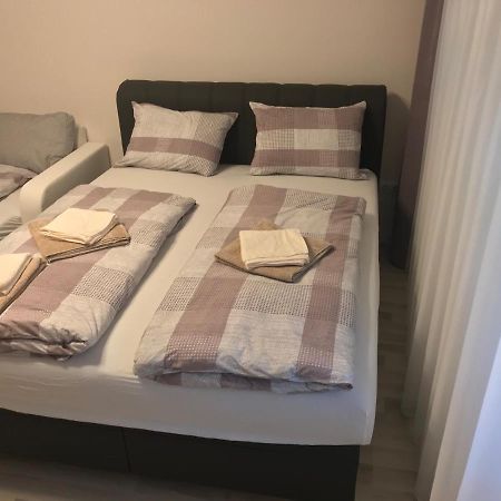 Classic City Apartman سيغيد المظهر الخارجي الصورة